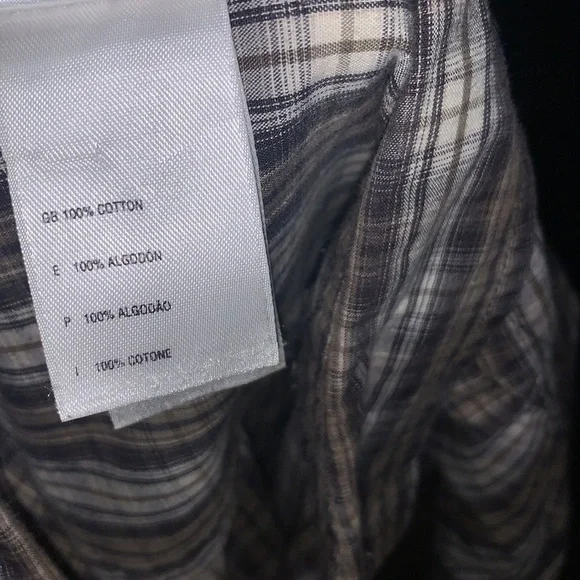 The North Face button down shirt - Picture 7 of 10